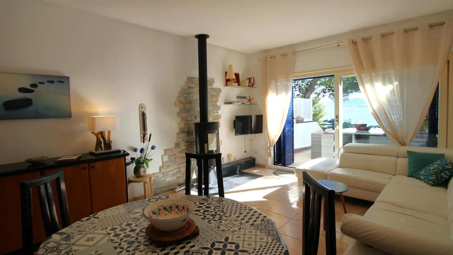 Casa En Primera Linea De Mar Con Acceso Directo A Playa Y Vistas Espectaculares - Es-228-176 Llanca Spain